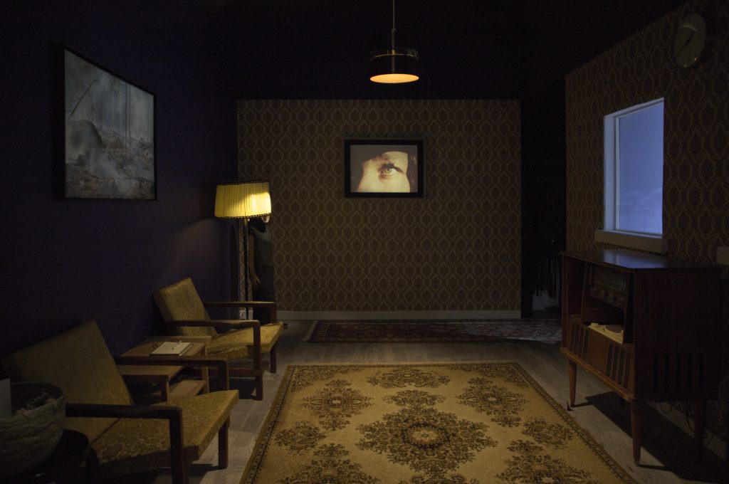 Portti-installaatio, Mannila,Puurunen,Ollikainen, KUMMA museo