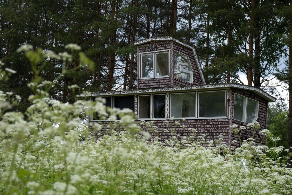 Art_Camping_karuselliSelostamo 4 Suuri