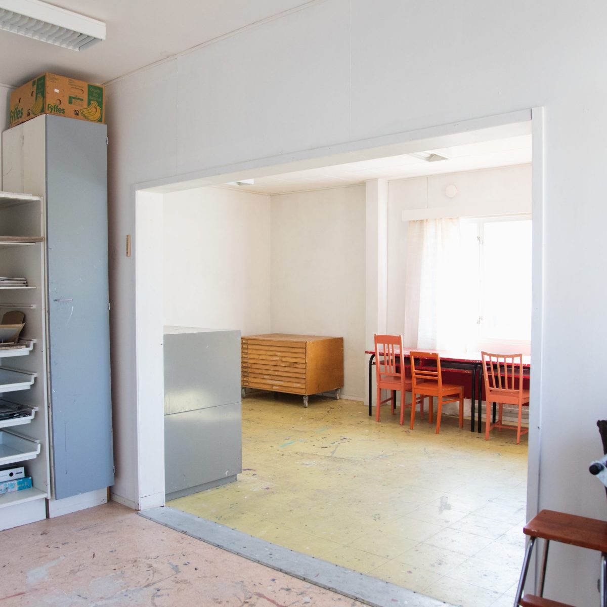 Studio 1 (2)
